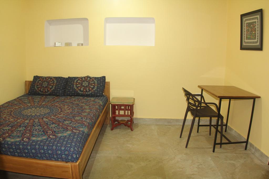 Lotus Paying Guesthouse 瓦拉纳西 外观 照片