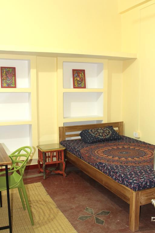 Lotus Paying Guesthouse 瓦拉纳西 外观 照片